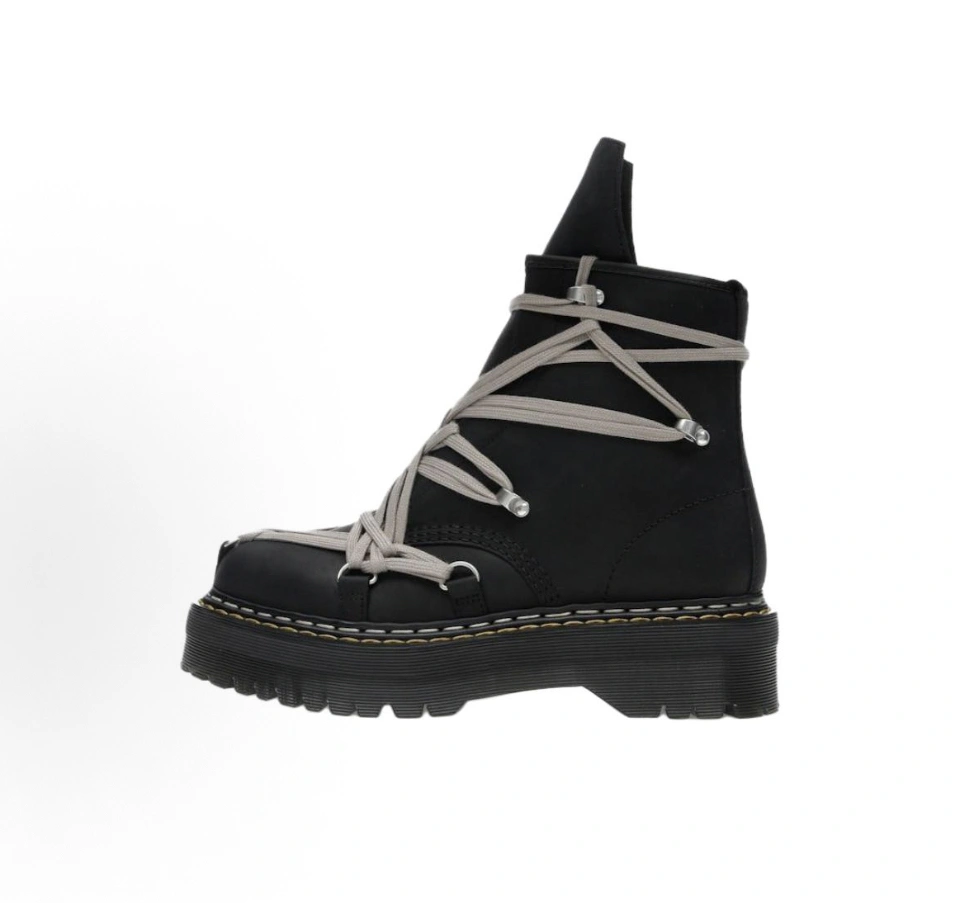 OOBB-- Ow59s DM02E68128001-09  DW02E68128001-09 Ow59s x Dr.Martin Calfskin cowhide item:F-X409B0220B